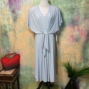 NWT📌Dex Plus Jenny Tie Front Midi Dress